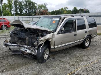  Salvage Chevrolet Tahoe