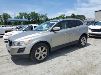  Salvage Volvo XC60