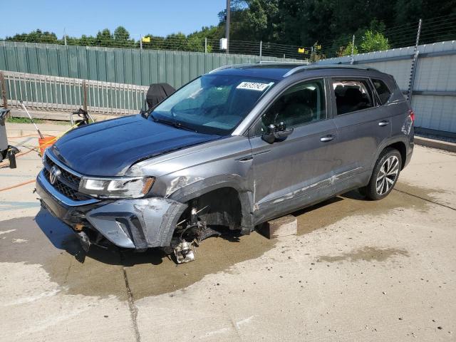  Salvage Volkswagen Taos