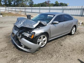  Salvage Volkswagen Passat