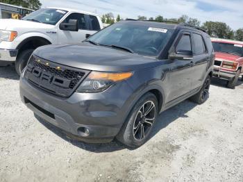  Salvage Ford Explorer