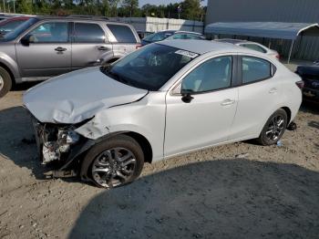  Salvage Toyota Yaris