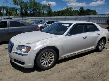  Salvage Chrysler 300