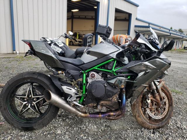  Salvage Kawasaki Zx1002