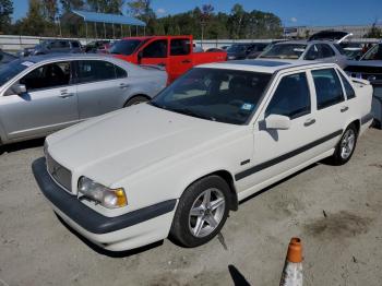  Salvage Volvo 850