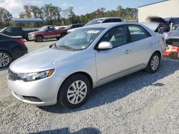  Salvage Kia Forte