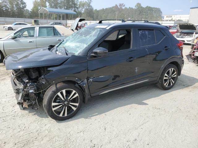  Salvage Nissan Kicks