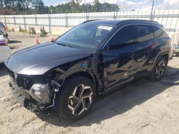  Salvage Hyundai TUCSON