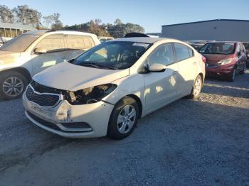  Salvage Kia Forte