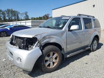  Salvage Nissan Pathfinder