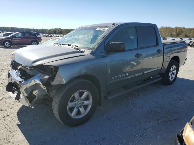  Salvage Nissan Titan