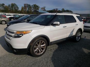  Salvage Ford Explorer