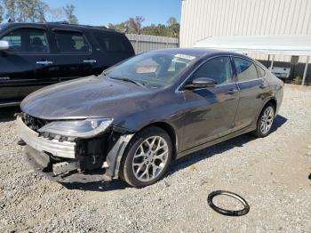  Salvage Chrysler 200