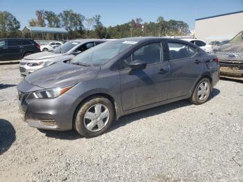  Salvage Nissan Versa