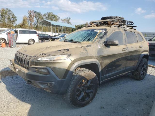  Salvage Jeep Cherokee