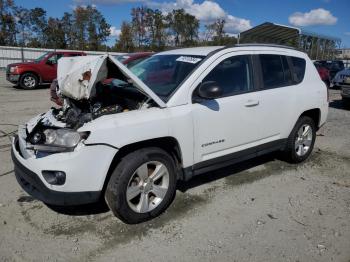  Salvage Jeep Compass