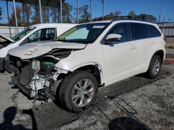  Salvage Toyota Highlander