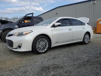  Salvage Toyota Avalon