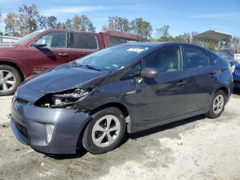  Salvage Toyota Prius