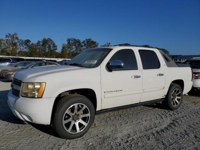  Salvage Chevrolet Avalanche