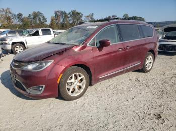  Salvage Chrysler Pacifica