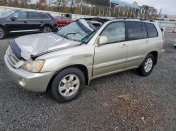  Salvage Toyota Highlander