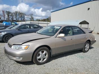  Salvage Lexus Es