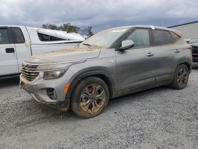  Salvage Kia Seltos