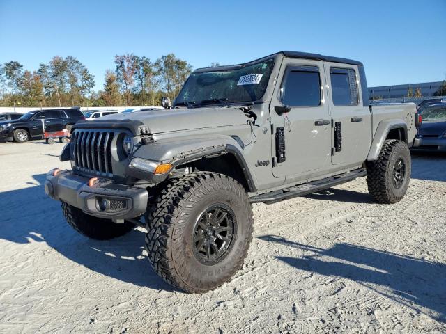  Salvage Jeep Gladiator