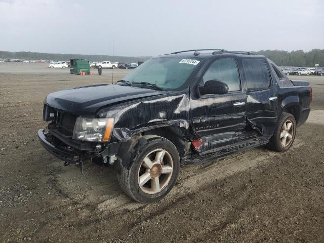  Salvage Chevrolet Avalanche