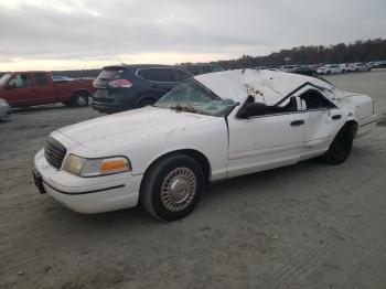  Salvage Ford Crown Vic