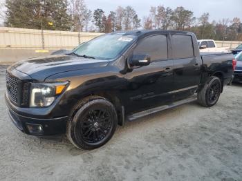  Salvage Nissan Titan