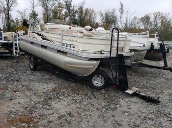  Salvage Tracker Boat