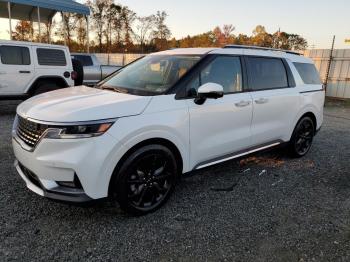  Salvage Kia Carnival