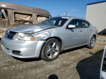  Salvage Dodge Avenger