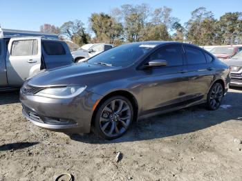  Salvage Chrysler 200