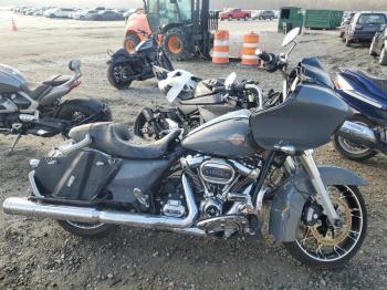  Salvage Harley-Davidson Fl