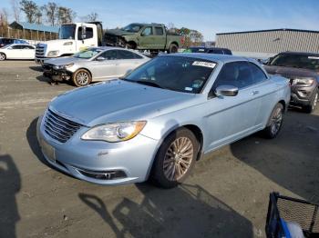  Salvage Chrysler 200