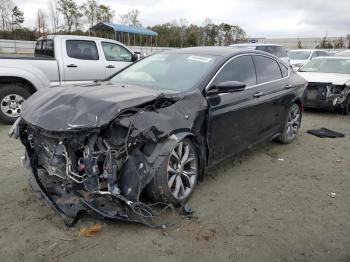  Salvage Chrysler 200