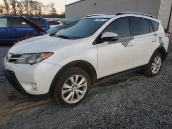  Salvage Toyota RAV4