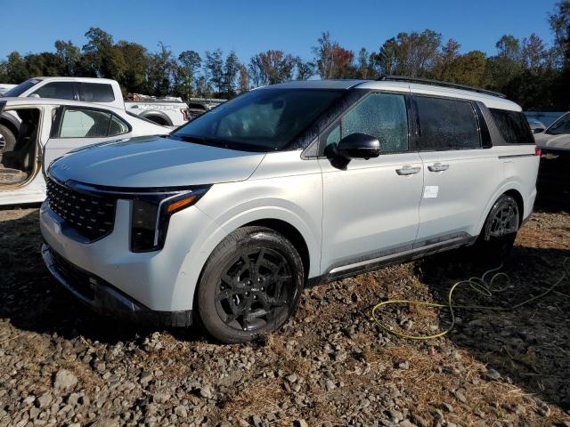  Salvage Kia Carnival