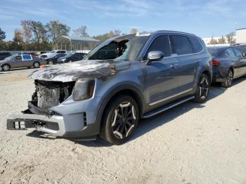  Salvage Kia Telluride