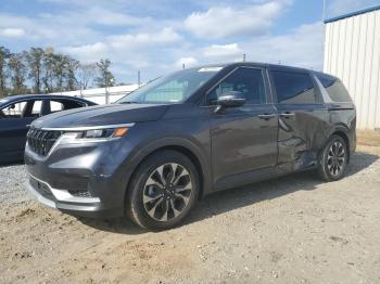  Salvage Kia Carnival