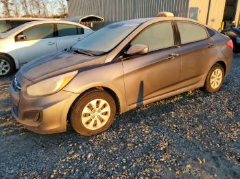  Salvage Hyundai ACCENT