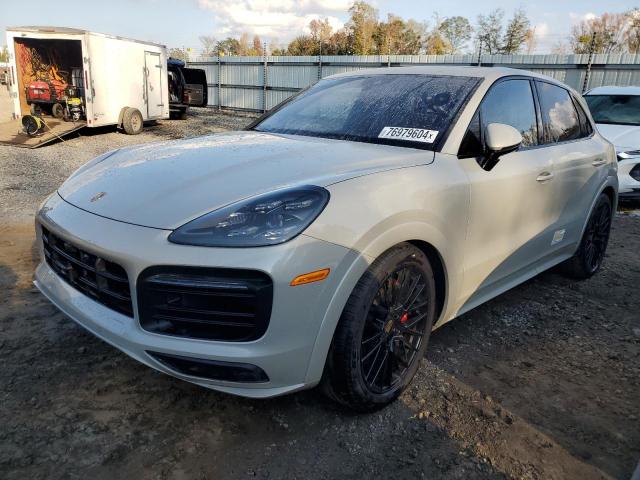  Salvage Porsche Cayenne