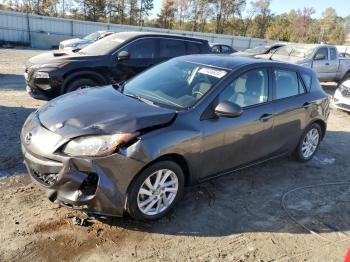  Salvage Mazda 3