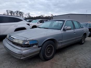  Salvage Ford Crown Vic