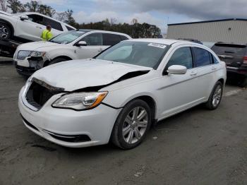  Salvage Chrysler 200