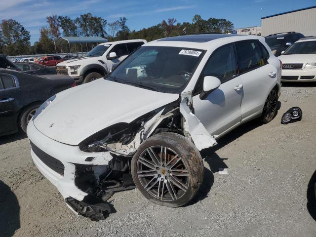  Salvage Porsche Cayenne