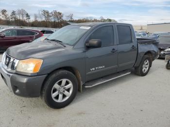  Salvage Nissan Titan